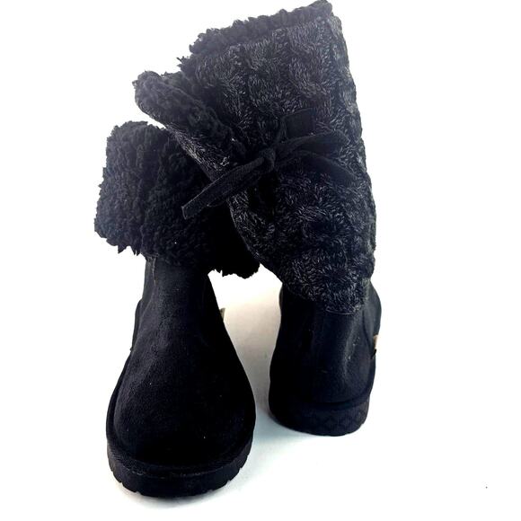 Mukluks Cozy Winter Fur Boots Women's Size 9 Pull on‎ Fold Down Round Toe Casual - Picture 2 of 9